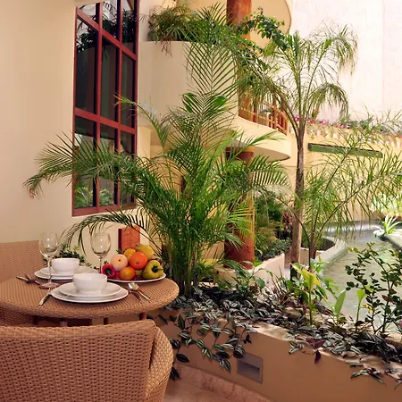 Maya Villa Condo Hotel&Beachclub-3